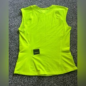 Lululemon size 2. Worn one time. Excellent condition.